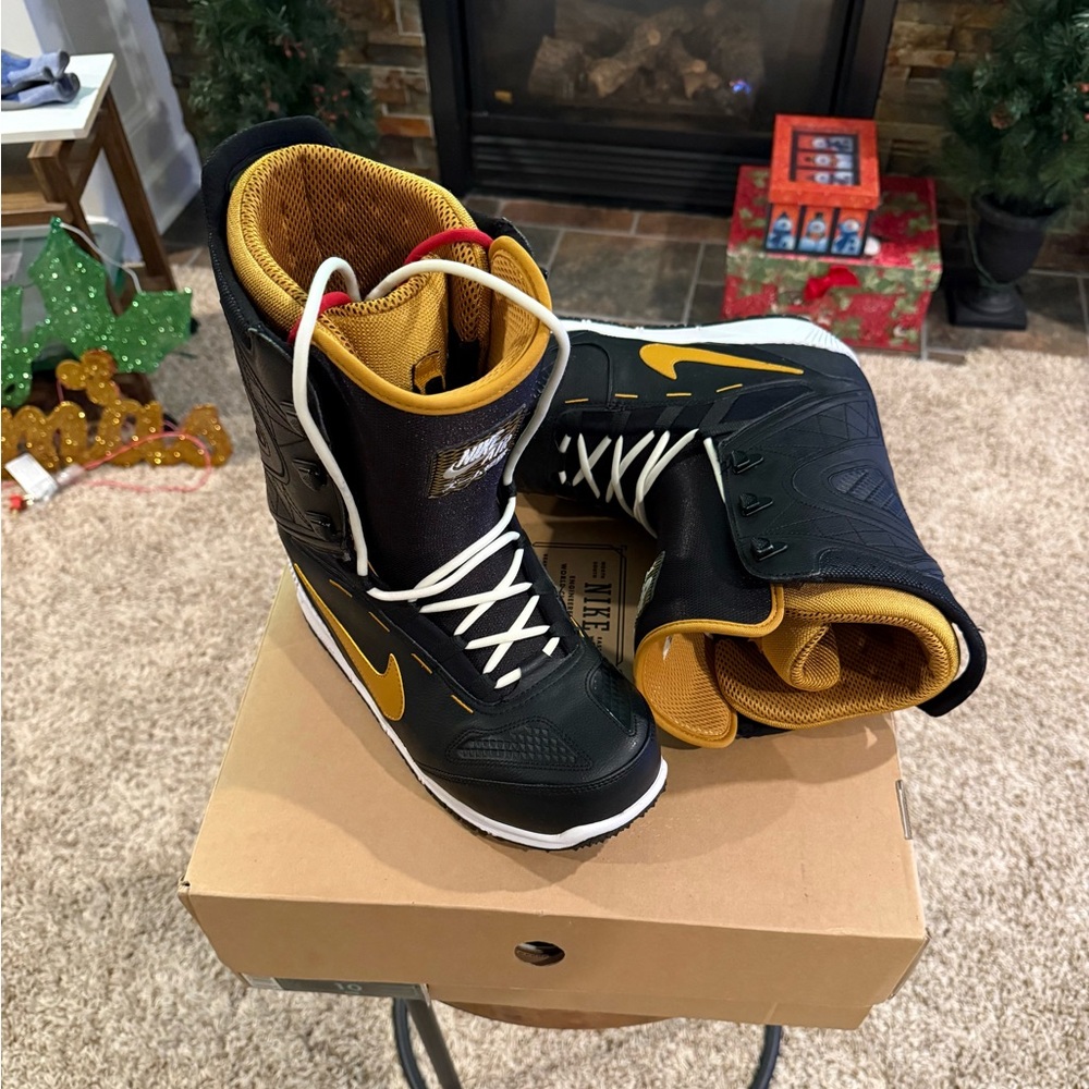Nike Kaiju Snowboard Boots - Picture 5 of 11